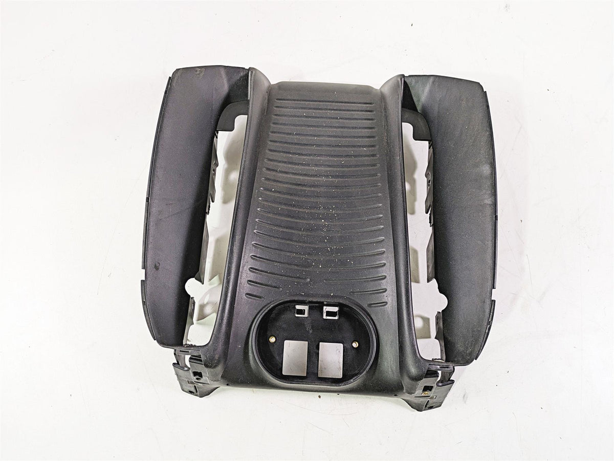 2013 Harley VRSCF Muscle Rod Radiator Center Cover Fairing 26826-09 {{ shop.shopifyCountryName }} - Mototech271