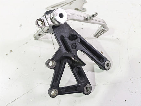 2012 Triumph Daytona 675 Right Rider Footpeg & Brake Pedal Set T2082056 T2082056 {{ shop.shopifyCountryName }} - Mototech271