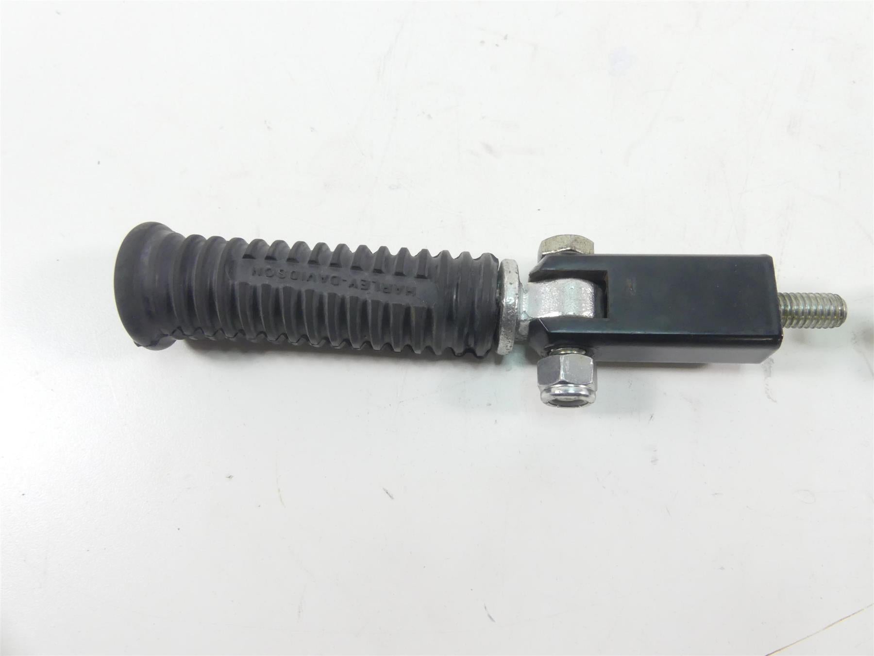 2003 Harley Sportster XL1200 C 100th Anniv Passenger Foot Peg Set 50615-83 {{ shop.shopifyCountryName }} - Mototech271