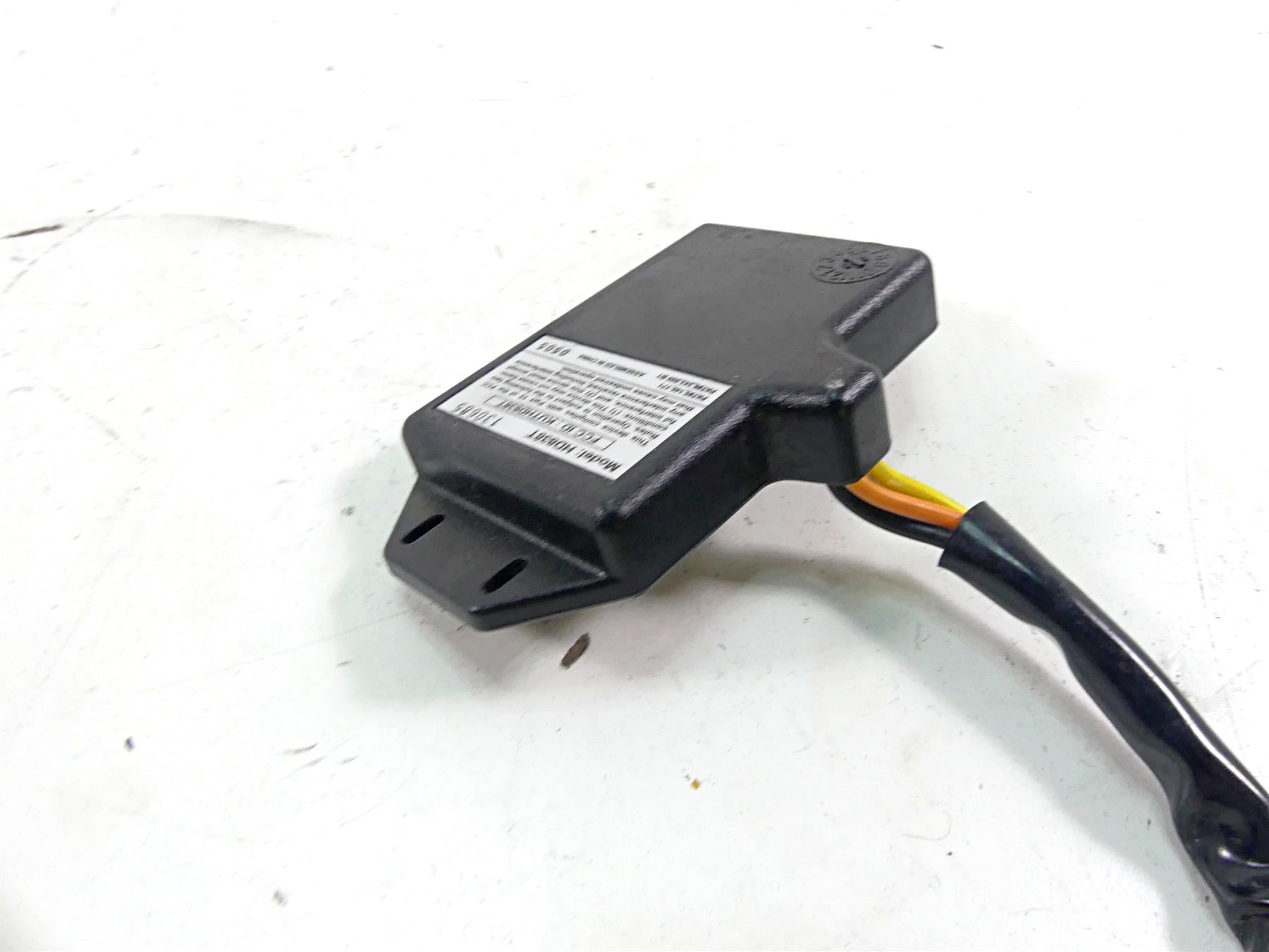 2006 Harley Touring FLHTCU SE E-Glide Garage Door Opener Transmitter 91559-01 {{ shop.shopifyCountryName }} - Mototech271