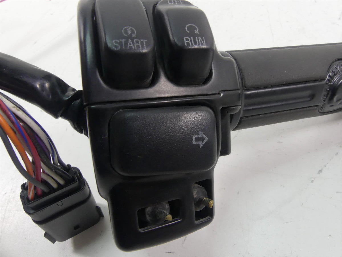 2012 Harley Touring FLHTK Electra Glide Right Hand Control Switch -Read 71684-06 {{ shop.shopifyCountryName }} - Mototech271