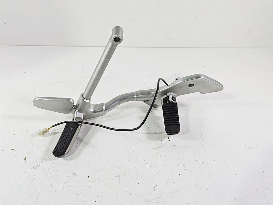 2016 Moto Guzzi Stelvio 1200 8V NTX Right Foot Peg Foot Rest + Mount Set 886987 {{ shop.shopifyCountryName }} - Mototech271