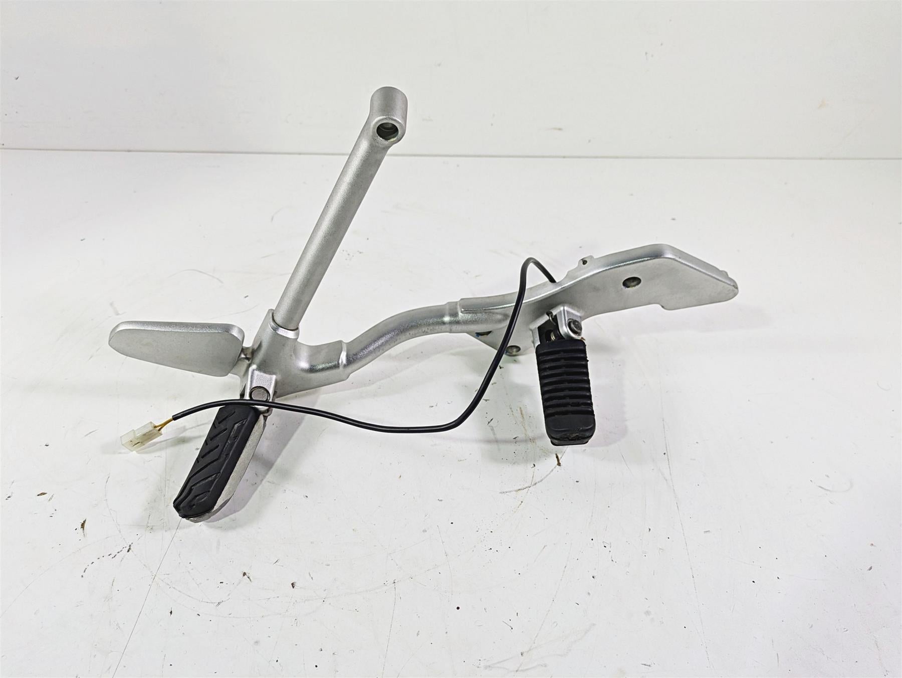 2016 Moto Guzzi Stelvio 1200 8V NTX Right Foot Peg Foot Rest + Mount Set 886987 | Mototech271