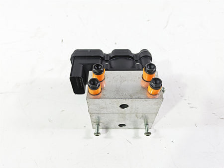 2008 Harley Touring FLHTCU E-Glide 105TH Abs Brake Pump Unit Module 40688-08 {{ shop.shopifyCountryName }} - Mototech271