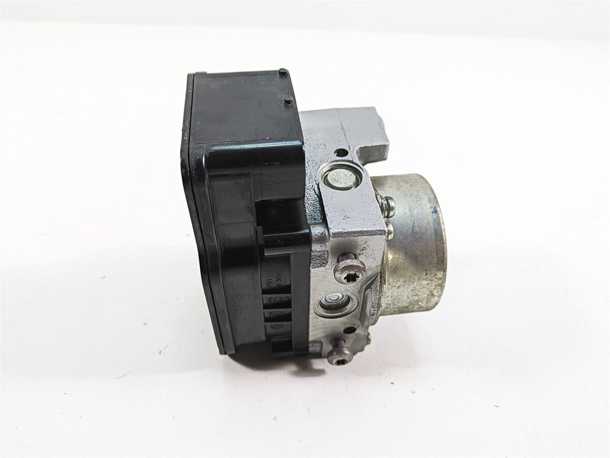 2012 Triumph Tiger 800XC ABS Nissin Abs Brake Pump Unit Module T2022016 {{ shop.shopifyCountryName }} - Mototech271