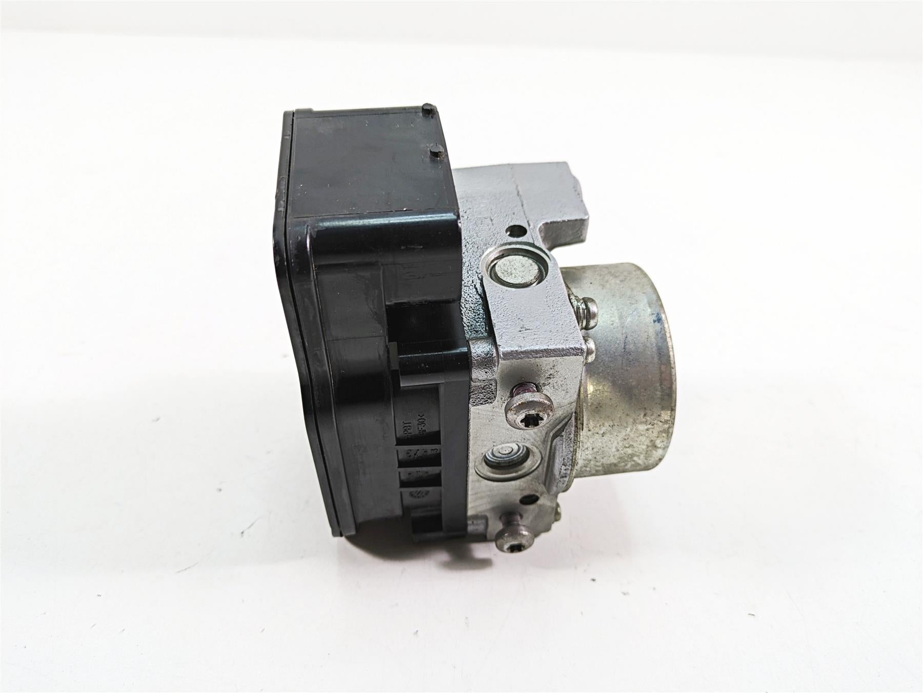 2012 Triumph Tiger 800XC ABS Nissin Abs Brake Pump Unit Module T2022016 {{ shop.shopifyCountryName }} - Mototech271