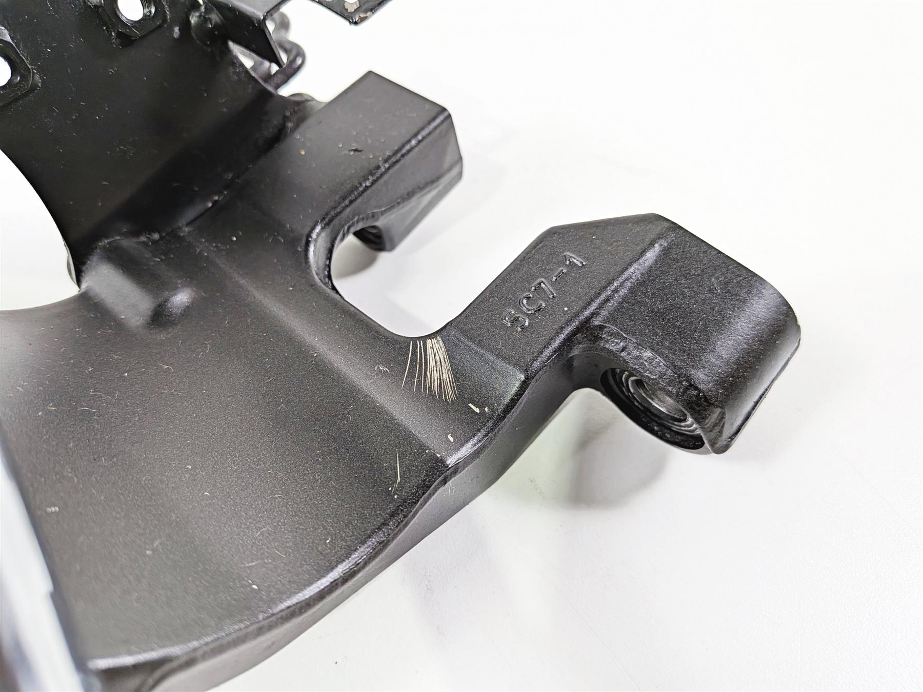 2012 Yamaha XV1900 Raider S Left Foot Peg & Shifter 5C7-27410-00-00 5C7-27410-02 {{ shop.shopifyCountryName }} - Mototech271