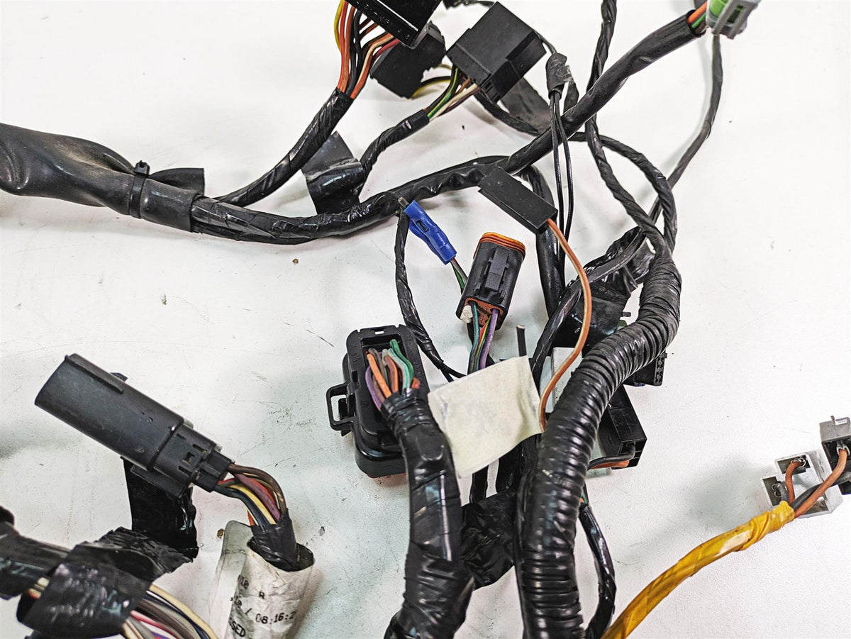 2011 Harley Touring FLTRU Road Glide Front Fairing Wiring - Read 70274-10 {{ shop.shopifyCountryName }} - Mototech271