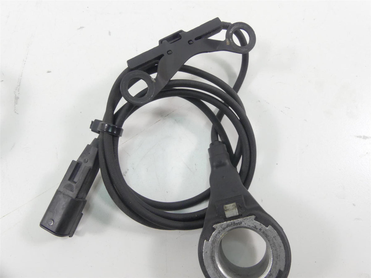 2014 Harley FXDF Dyna Fat Bob Front Rear Abs Brake Wheel Speed Sensors 40682-12 {{ shop.shopifyCountryName }} - Mototech271