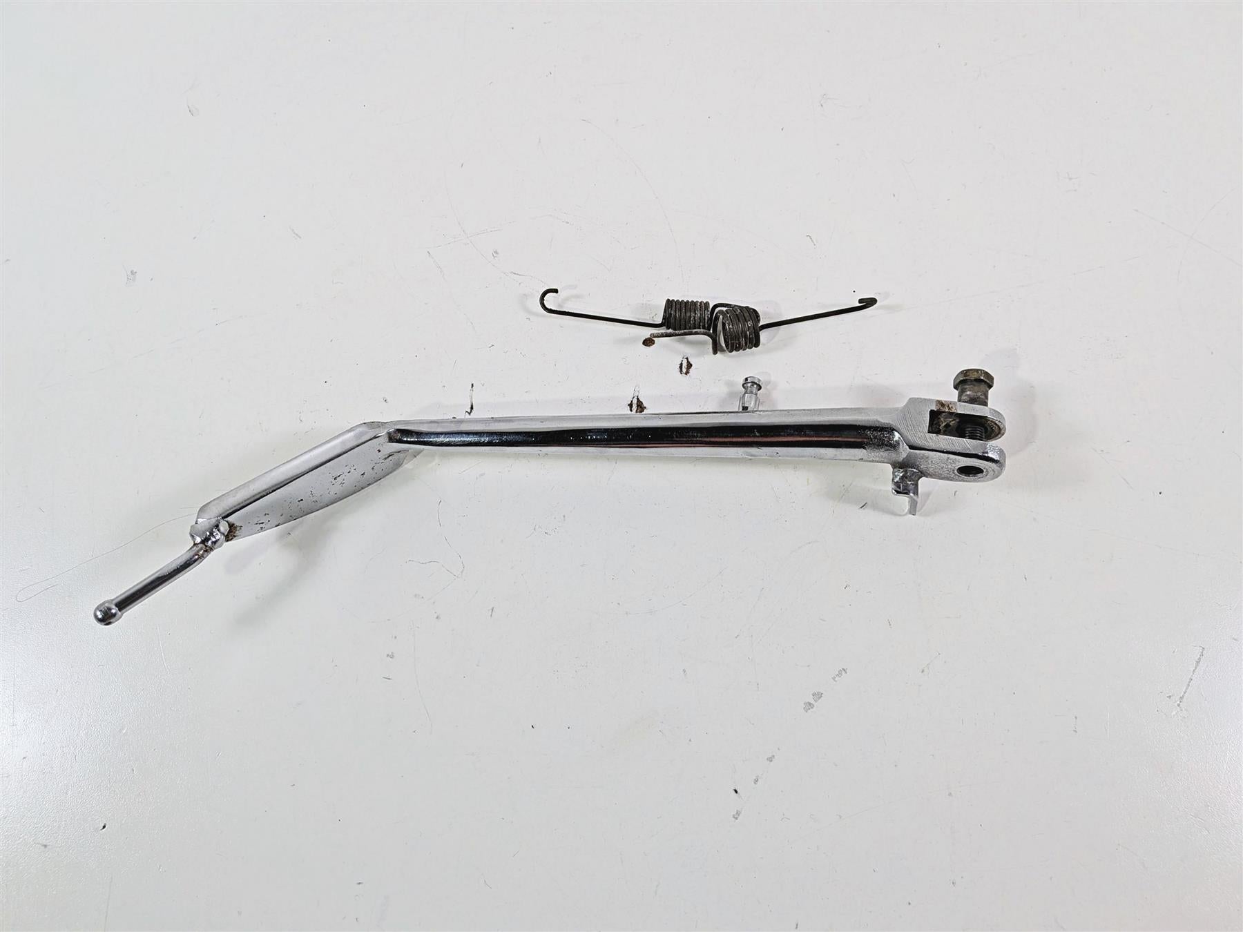 2006 Suzuki C90 VL1500T Boulevard Kickstand Kick Stand 42310-10F01 42310-10F02 {{ shop.shopifyCountryName }} - Mototech271