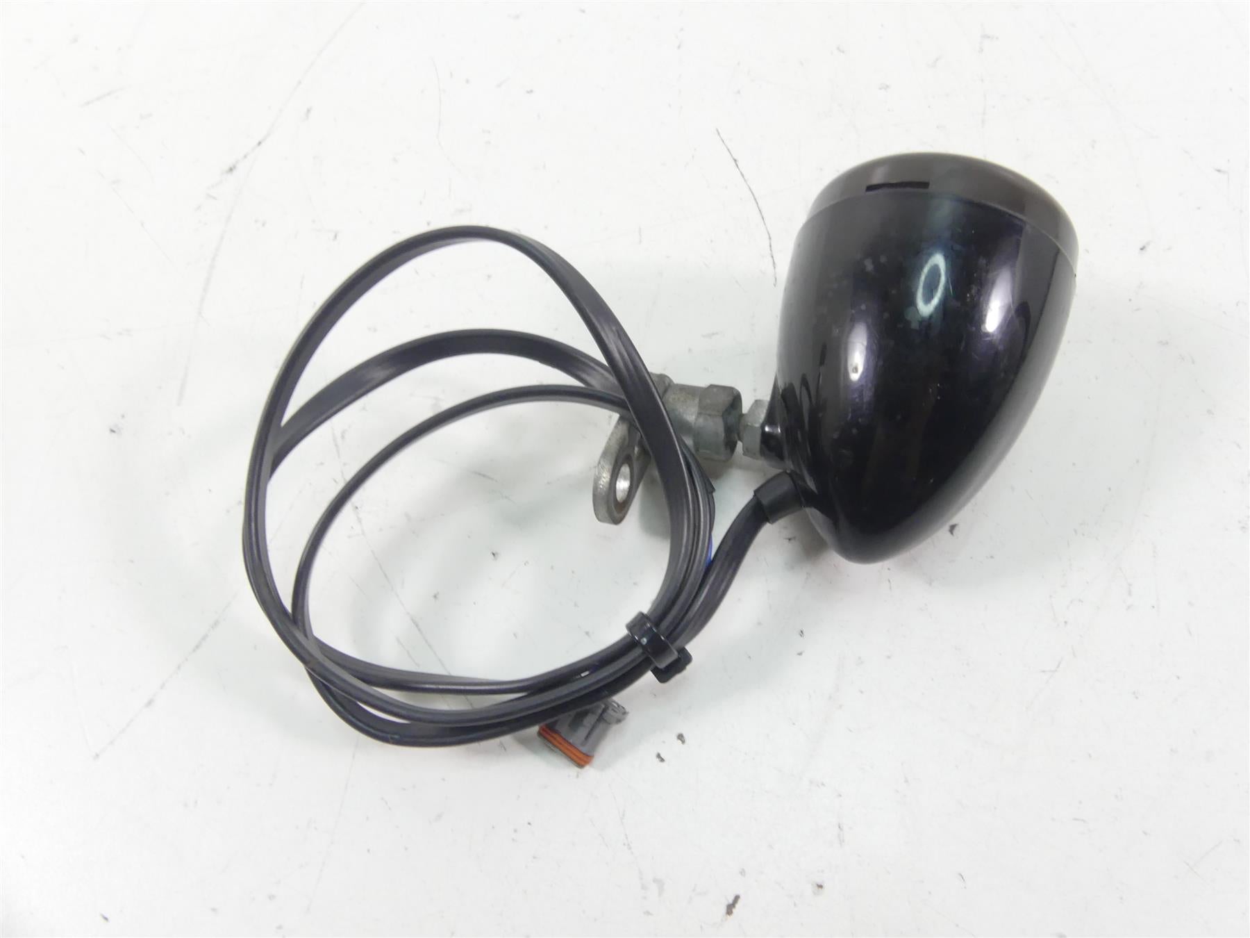 2021 Harley Softail FXBBS Street Bob Front Right Blinker Turn Signal 67800523 {{ shop.shopifyCountryName }} - Mototech271
