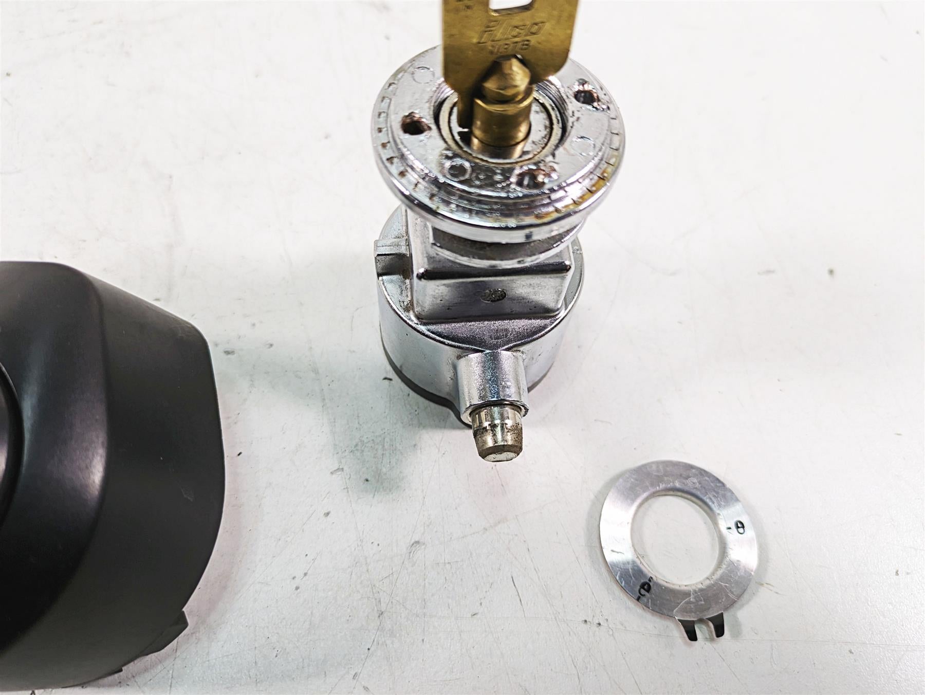 2015 Harley FXDL Dyna Low Rider Ignition Switch Key Lock Set 71475-06B {{ shop.shopifyCountryName }} - Mototech271