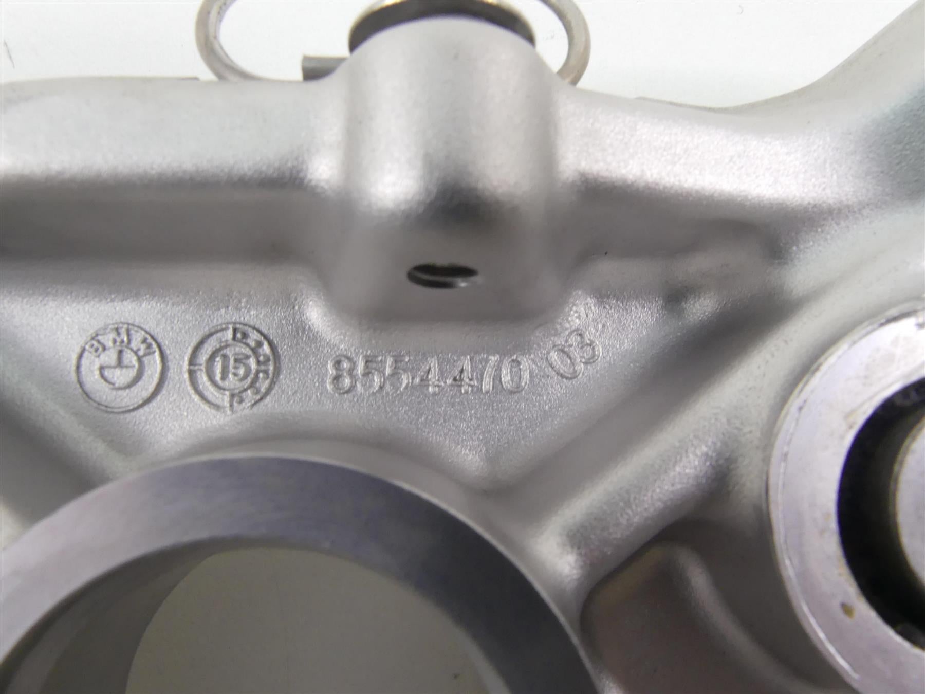 2016 BMW S1000XR K49 Upper Triple Tree Steering Clamp 31428554470 {{ shop.shopifyCountryName }} - Mototech271