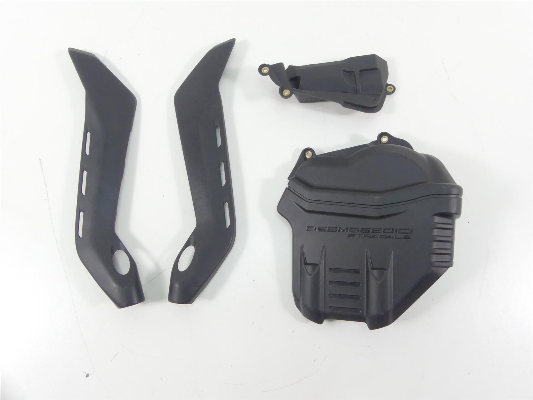 2018 Ducati Panigale 1100 V4 S Engine & Frame Infill Fairing Cover Set 4601G551A | Mototech271