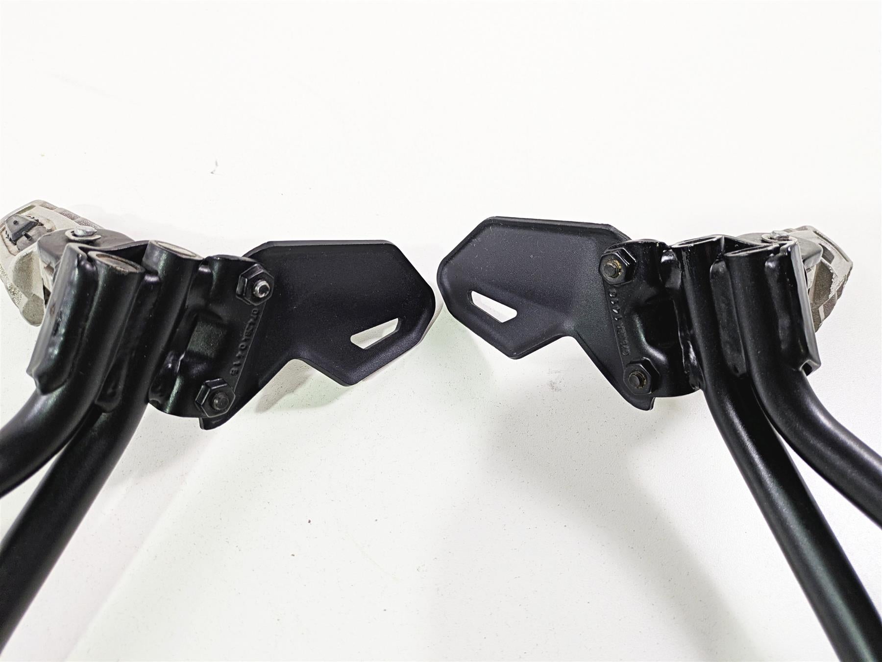 2018 Ducati Scrambler Desert Sled 800 Rear Passenger Footpeg Rest Set 46510742BA {{ shop.shopifyCountryName }} - Mototech271