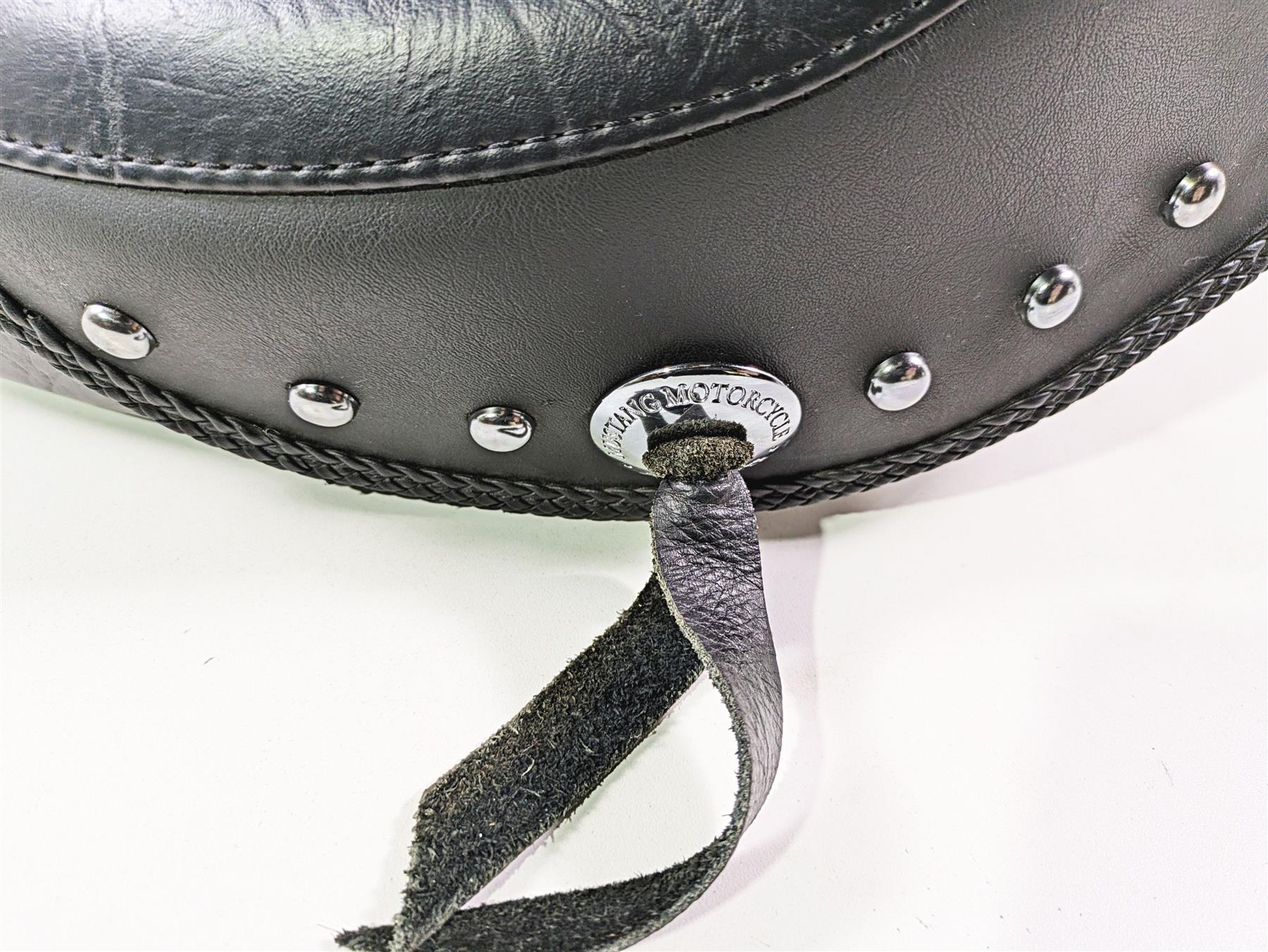 2016 Indian Chief Classic Mustang Solo Touring Seat Saddle Wide Studded 75362 {{ shop.shopifyCountryName }} - Mototech271
