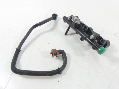 2015 Yamaha MT09 FZ09 Fuel Injection Injector Rail 1RC-13930-00-00 {{ shop.shopifyCountryName }} - Mototech271