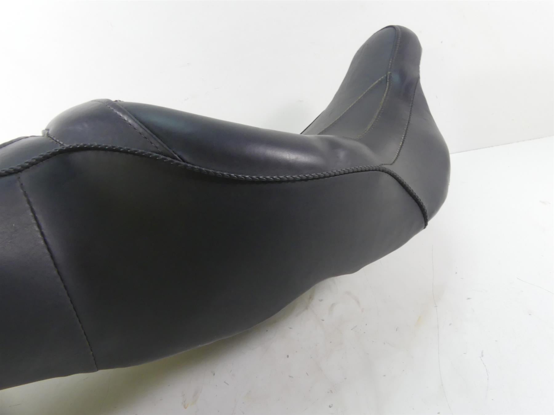2007 Harley Touring FLHTCU SE CVO Electra Glide Heated Dual Saddle Seat 51718-06 {{ shop.shopifyCountryName }} - Mototech271