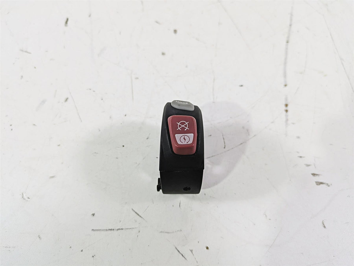 2016 BMW R1200GS GSW K50 Right Hand Control Switch 61318567720 {{ shop.shopifyCountryName }} - Mototech271