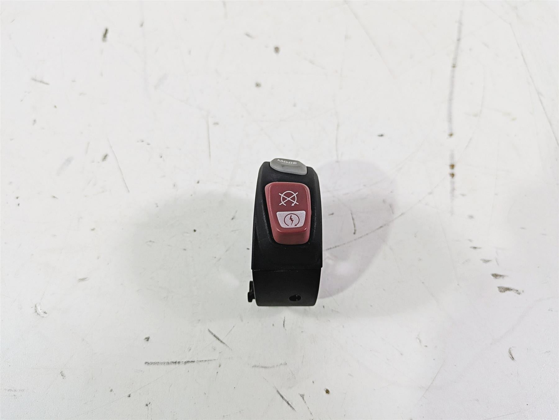 2016 BMW R1200GS GSW K50 Right Hand Control Switch 61318567720 {{ shop.shopifyCountryName }} - Mototech271
