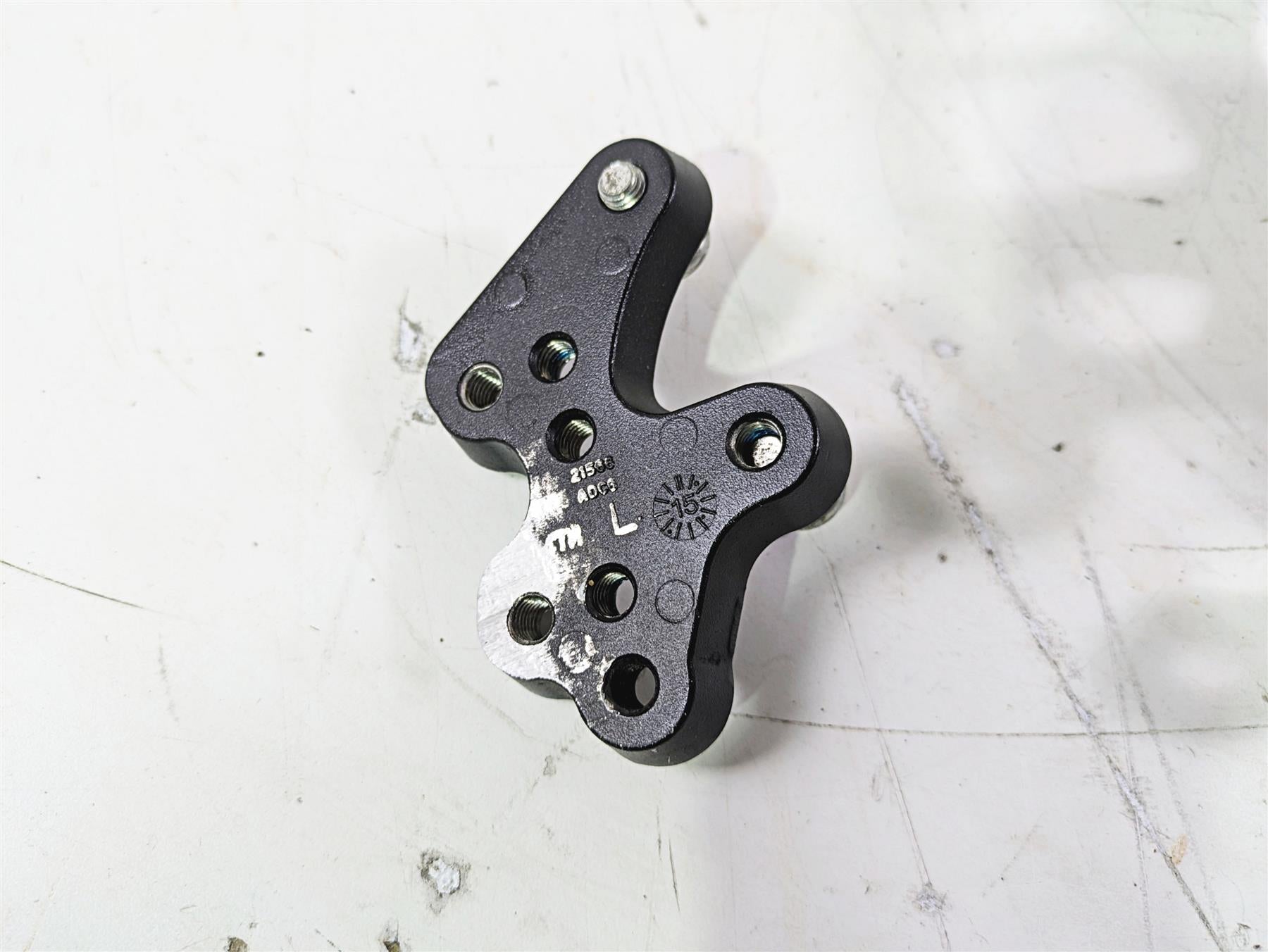 2016 Suzuki GSXR1000 Left Front Rider Driver Foot Peg & Mount 43521-47H20 {{ shop.shopifyCountryName }} - Mototech271
