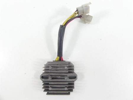 2006 Triumph Daytona 675 Rectifier Voltage Regulator T1304040 {{ shop.shopifyCountryName }} - Mototech271