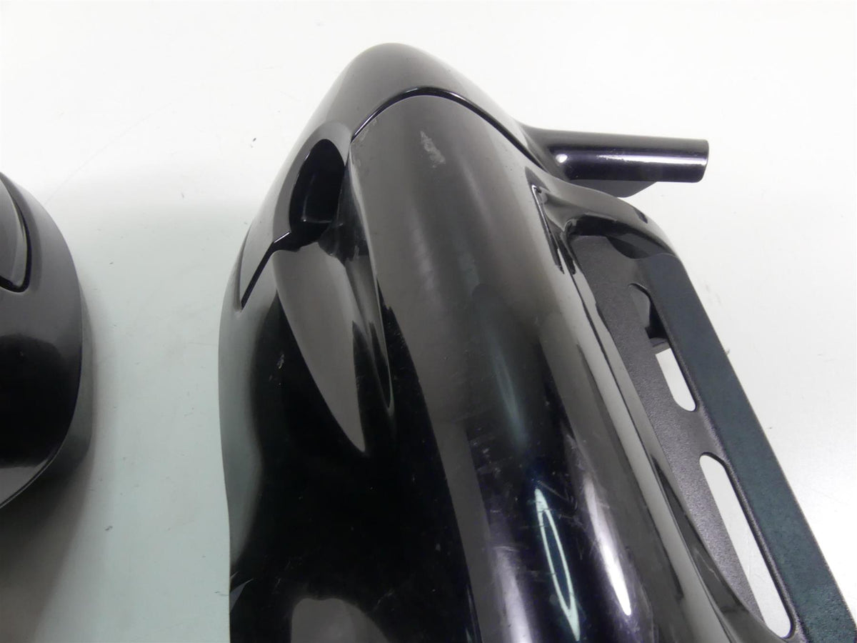 2009 Harley FLHTCU SE4 CVO E-Glide Lower Leg Fairing Storage Cover Set 58816-05A {{ shop.shopifyCountryName }} - Mototech271