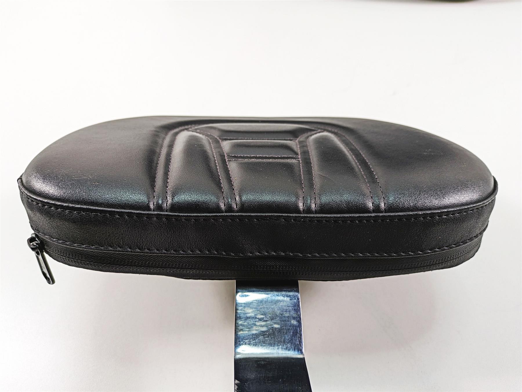 2013 Harley Touring FLHX Street Glide Rider Seat Saddle Low + Backrest 52320-11 {{ shop.shopifyCountryName }} - Mototech271