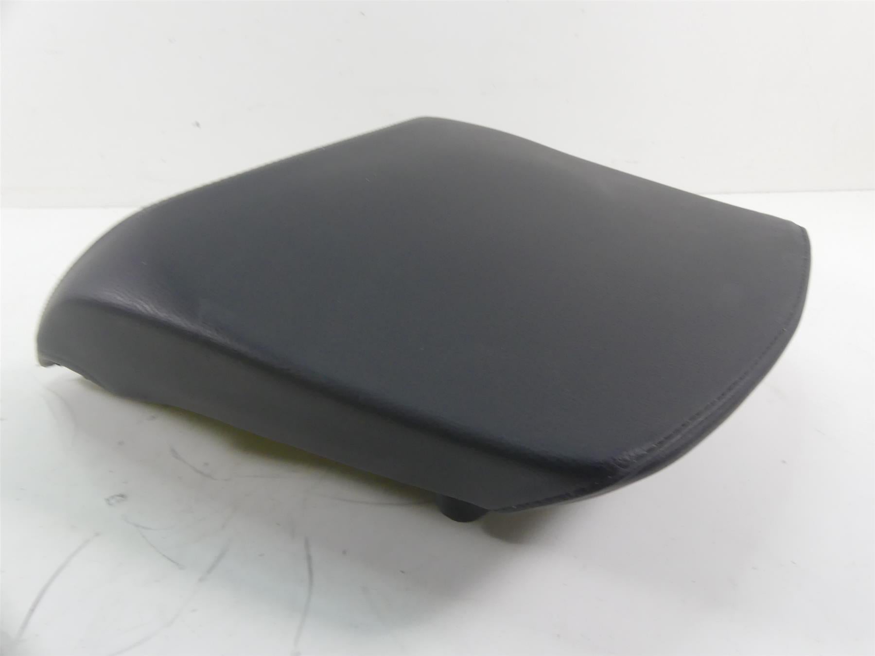 2015 BMW R1200RT K52 Rear Passenger Saddle Seat Heated - Read 52537728824 {{ shop.shopifyCountryName }} - Mototech271