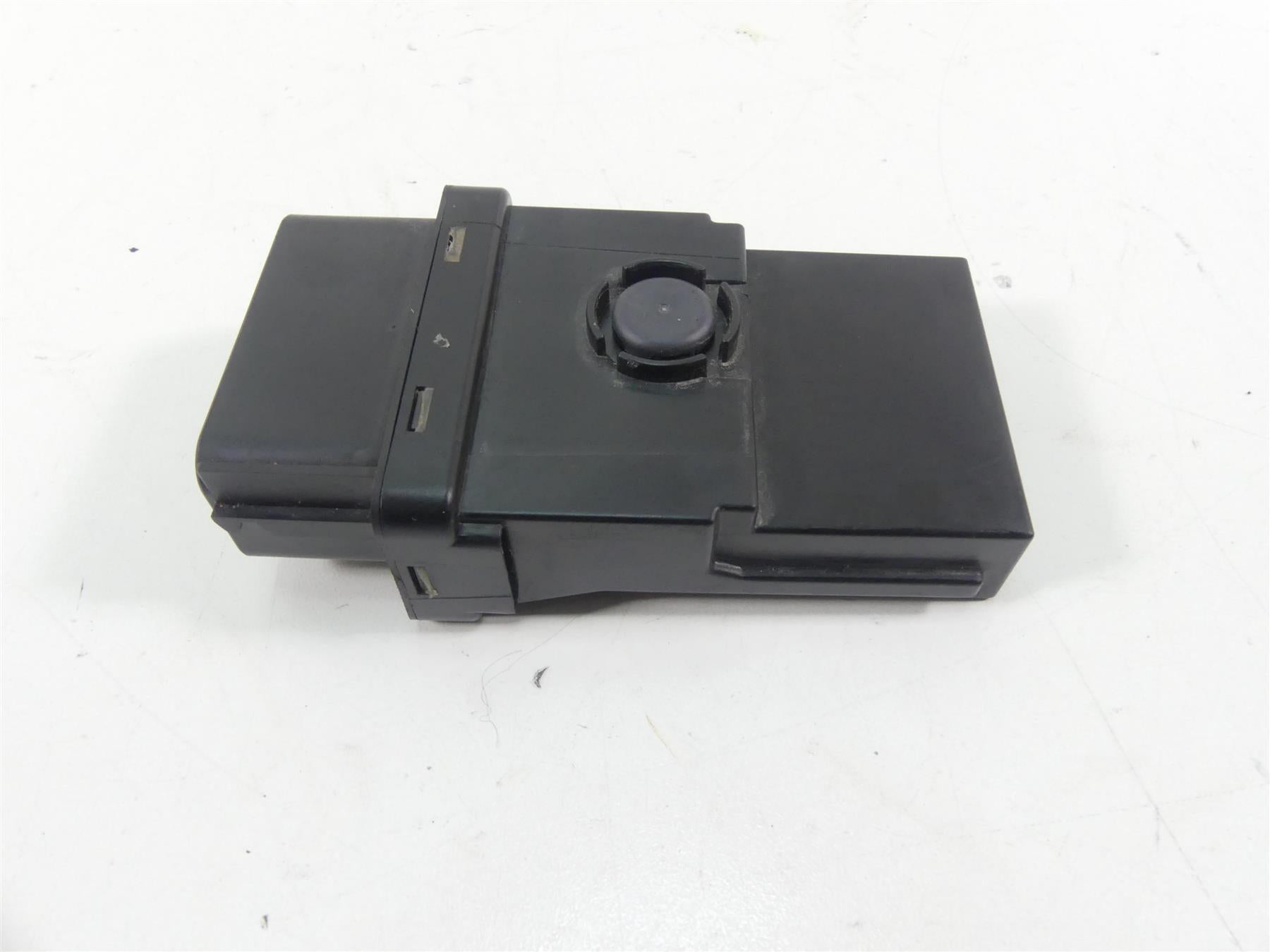 2017 BMW RnineT Racer K32 General Light Control Ecm Unit Module 8387905 {{ shop.shopifyCountryName }} - Mototech271