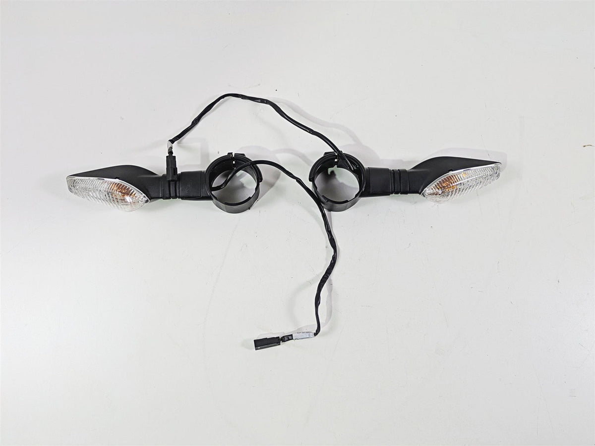 2022 Ducati Streetfighter V2 Front Blinker Turn Signals & Clamps Set 53010322A {{ shop.shopifyCountryName }} - Mototech271