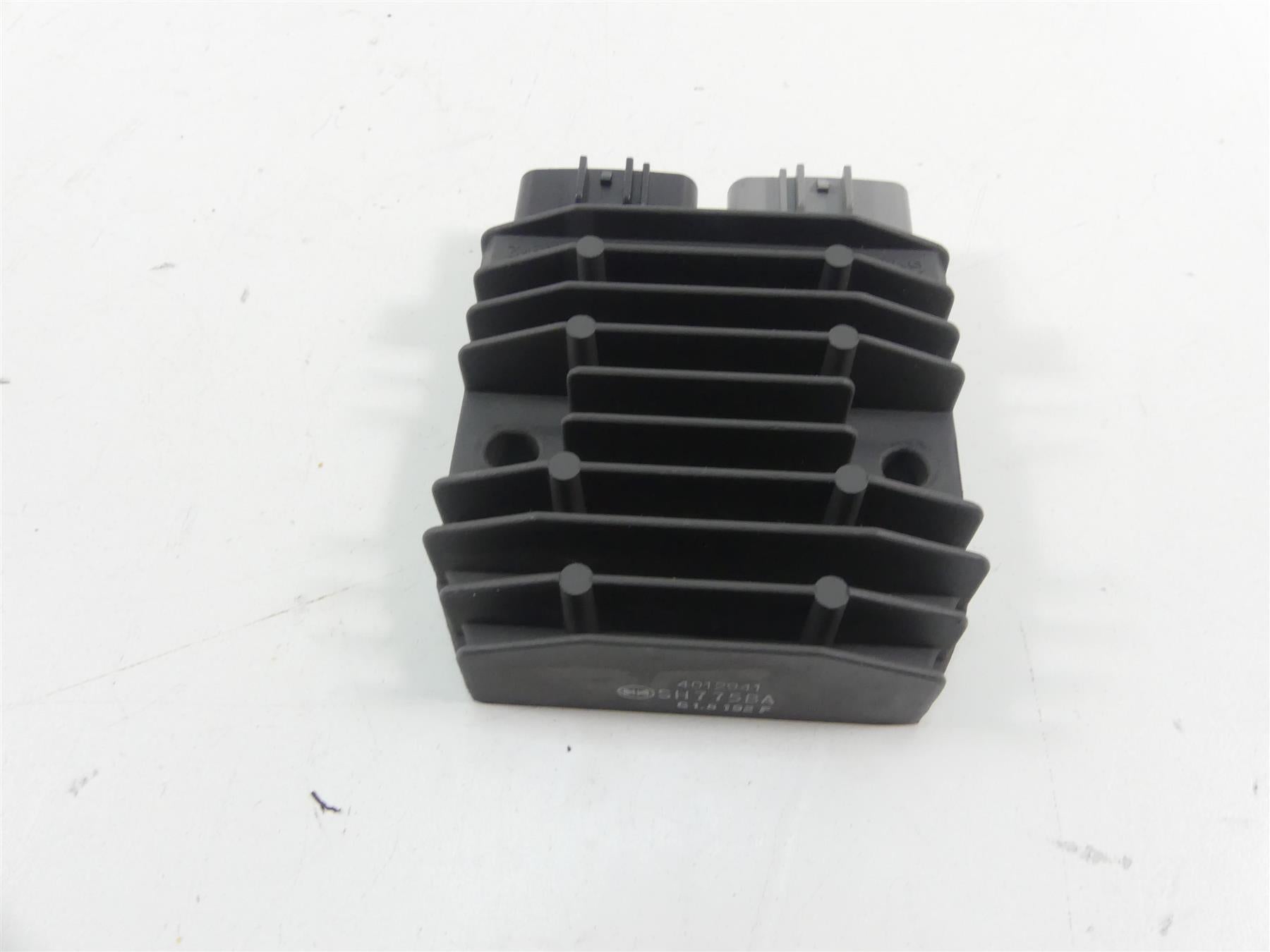 2022 Indian FTR1200 S Rectifier Voltage Regulator SH775BA 4012941 {{ shop.shopifyCountryName }} - Mototech271
