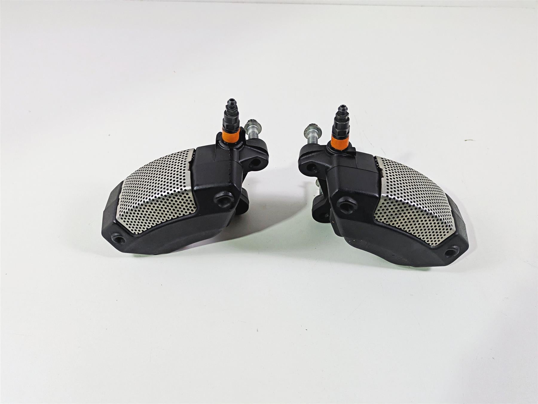 2016 Harley Touring FLHR Road King Front Brake Caliper Set 43027-08 44023-08 {{ shop.shopifyCountryName }} - Mototech271