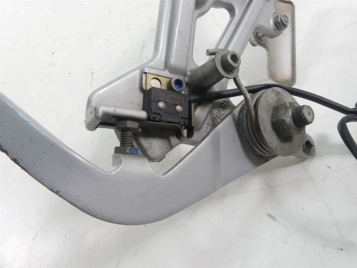 2001 BMW R1150 GS R21 Right Front Rider Footpeg & Brake Pedal Set 46712335598 {{ shop.shopifyCountryName }} - Mototech271