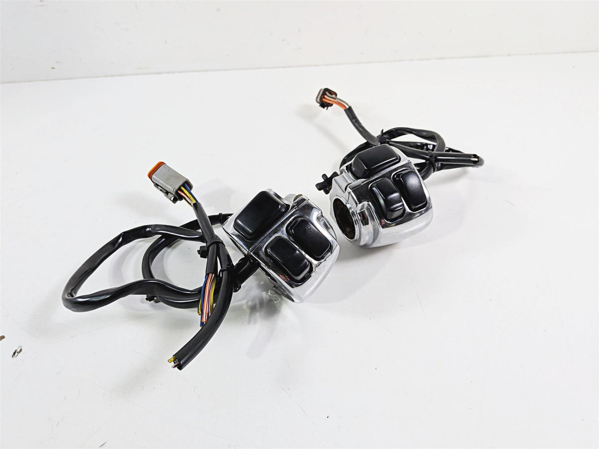 1996 Harley FLSTC Softail Heritage Left Right Hand Control Switch READ 71682-06A {{ shop.shopifyCountryName }} - Mototech271