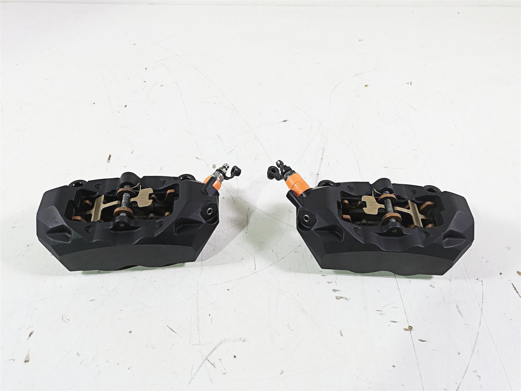 2021 Aprilia RS660 Brembo Monoblock Front Brake Caliper 100mm 2B006451 2B006452 {{ shop.shopifyCountryName }} - Mototech271