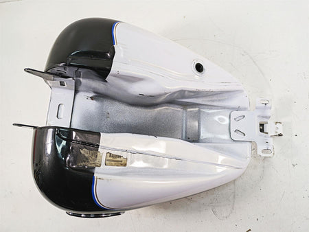 2008 Harley FLHTCU Electra Glide Fuel Gas Petrol Tank - No Dents 61356-08 {{ shop.shopifyCountryName }} - Mototech271