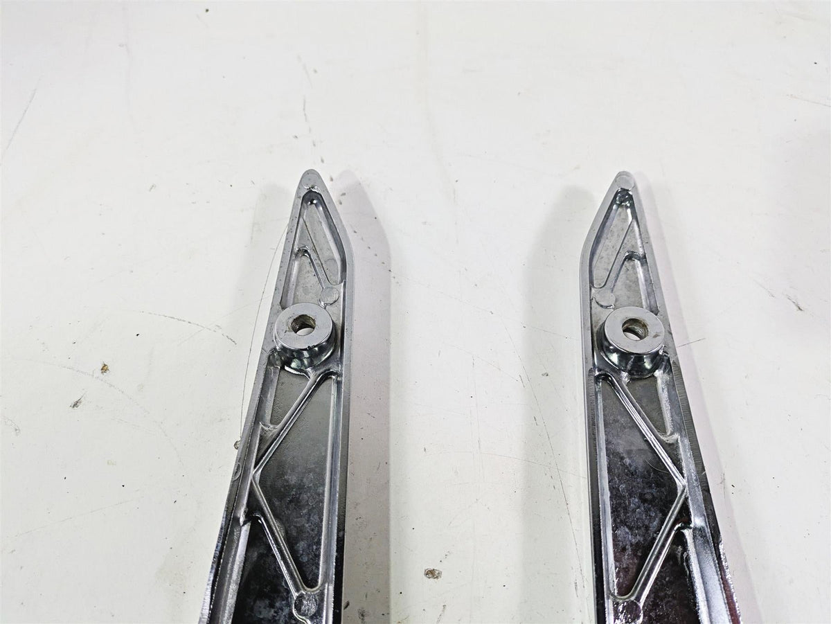 2002 Honda V-Twin VTX1800 C Rear Chrome Fender Frame Struts 77340-MCH-000 {{ shop.shopifyCountryName }} - Mototech271