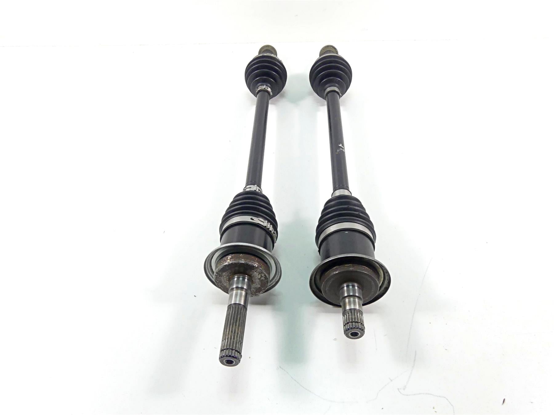 2018 Can Am Commander 1000R XT Front Cv Drive Shaft Axle Set 705401872 705401871 {{ shop.shopifyCountryName }} - Mototech271