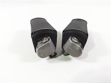 2006 BMW R1200GS K255 Adv Rear Passenger Footpeg Foot Peg Set - Read 46717664225 {{ shop.shopifyCountryName }} - Mototech271