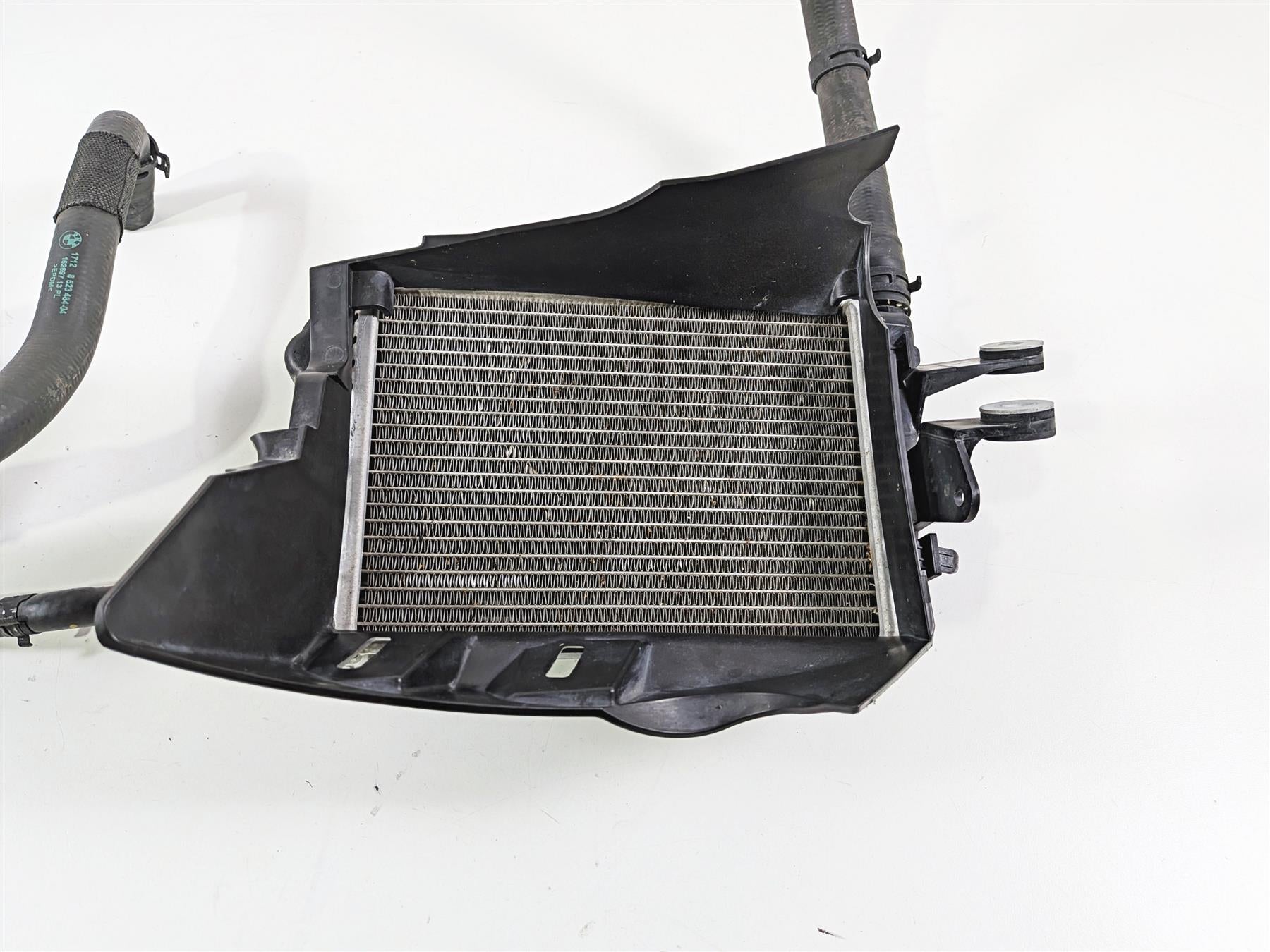 2016 BMW R1200 GS K50 Left Radiator + Thermostat & Cover 17118546408 {{ shop.shopifyCountryName }} - Mototech271