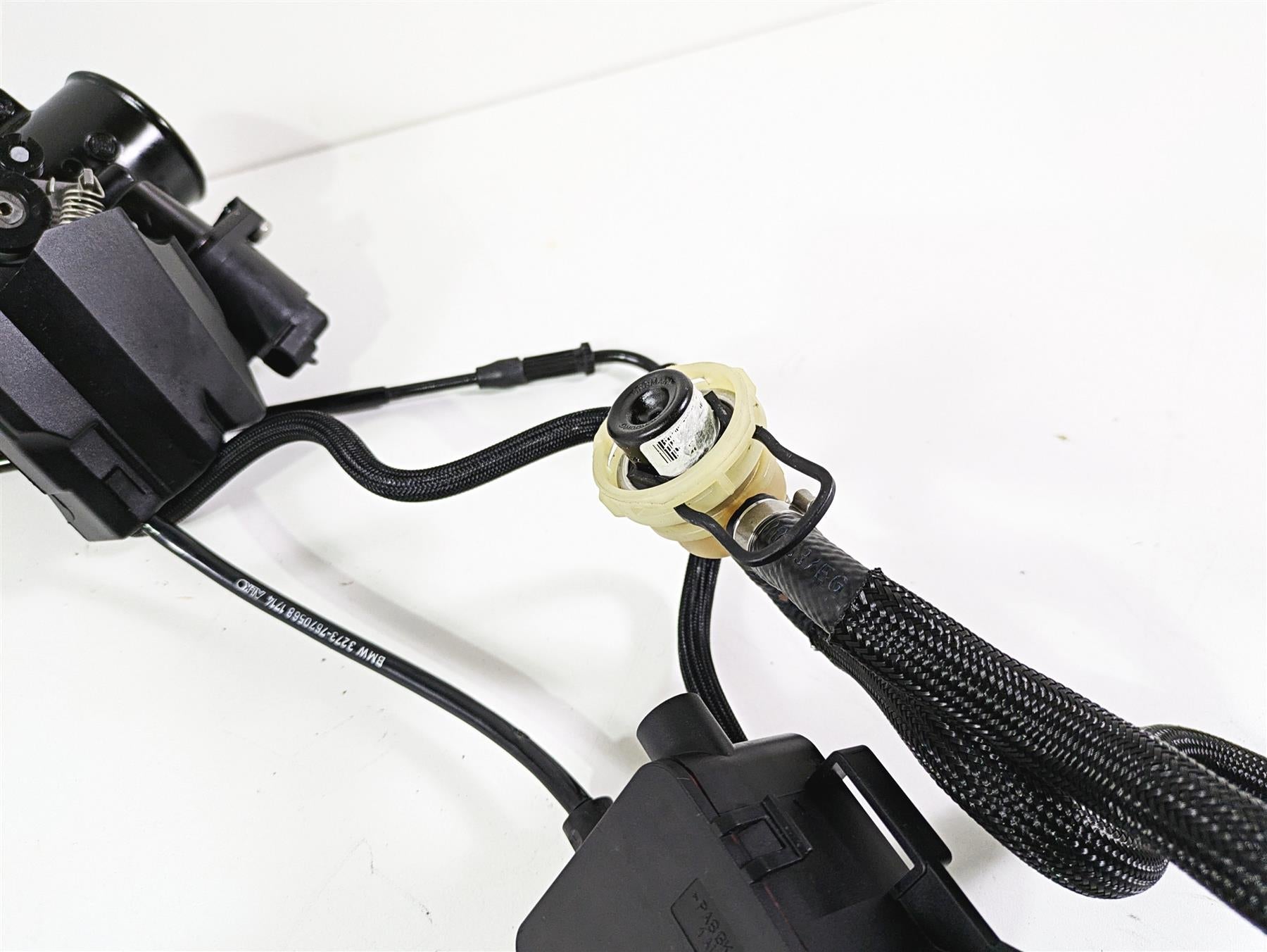 2014 BMW R nine T R9T K21 Throttle Body & Junction Set 13547705239 13547705240 {{ shop.shopifyCountryName }} - Mototech271