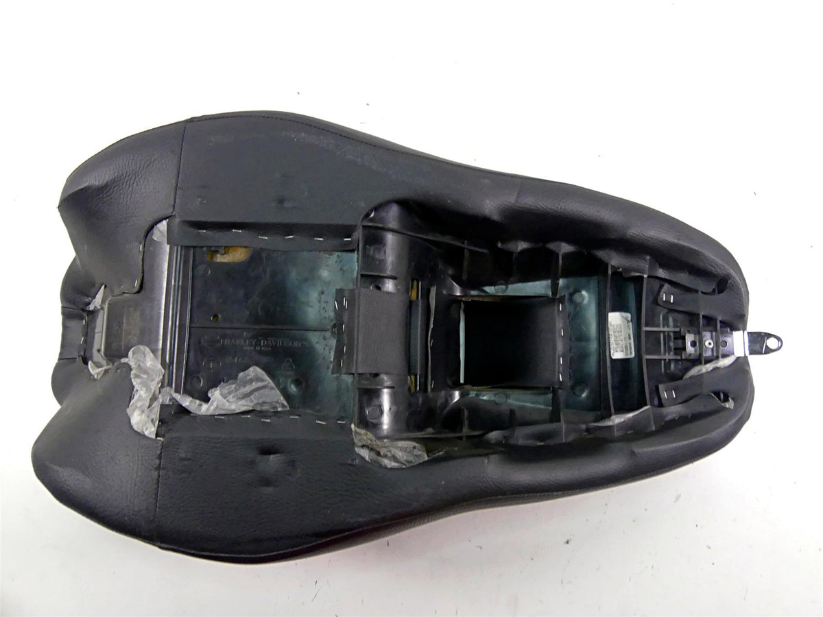 2011 Harley Touring FLTRX Road Glide Duo Driver Rider Seat Saddle 52320-11 {{ shop.shopifyCountryName }} - Mototech271
