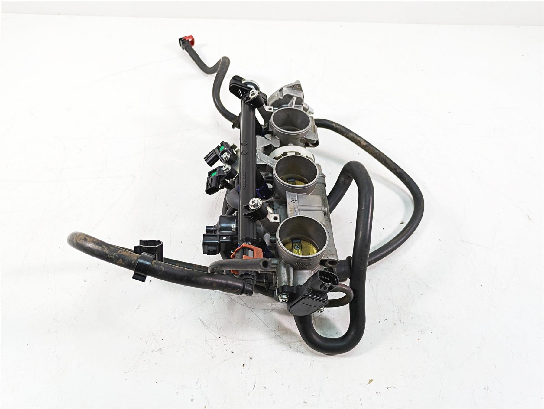 2018 Yamaha YXZ1000R EPS SS Throttle Body Bodies -Tested 2HC-13750-00-00 {{ shop.shopifyCountryName }} - Mototech271