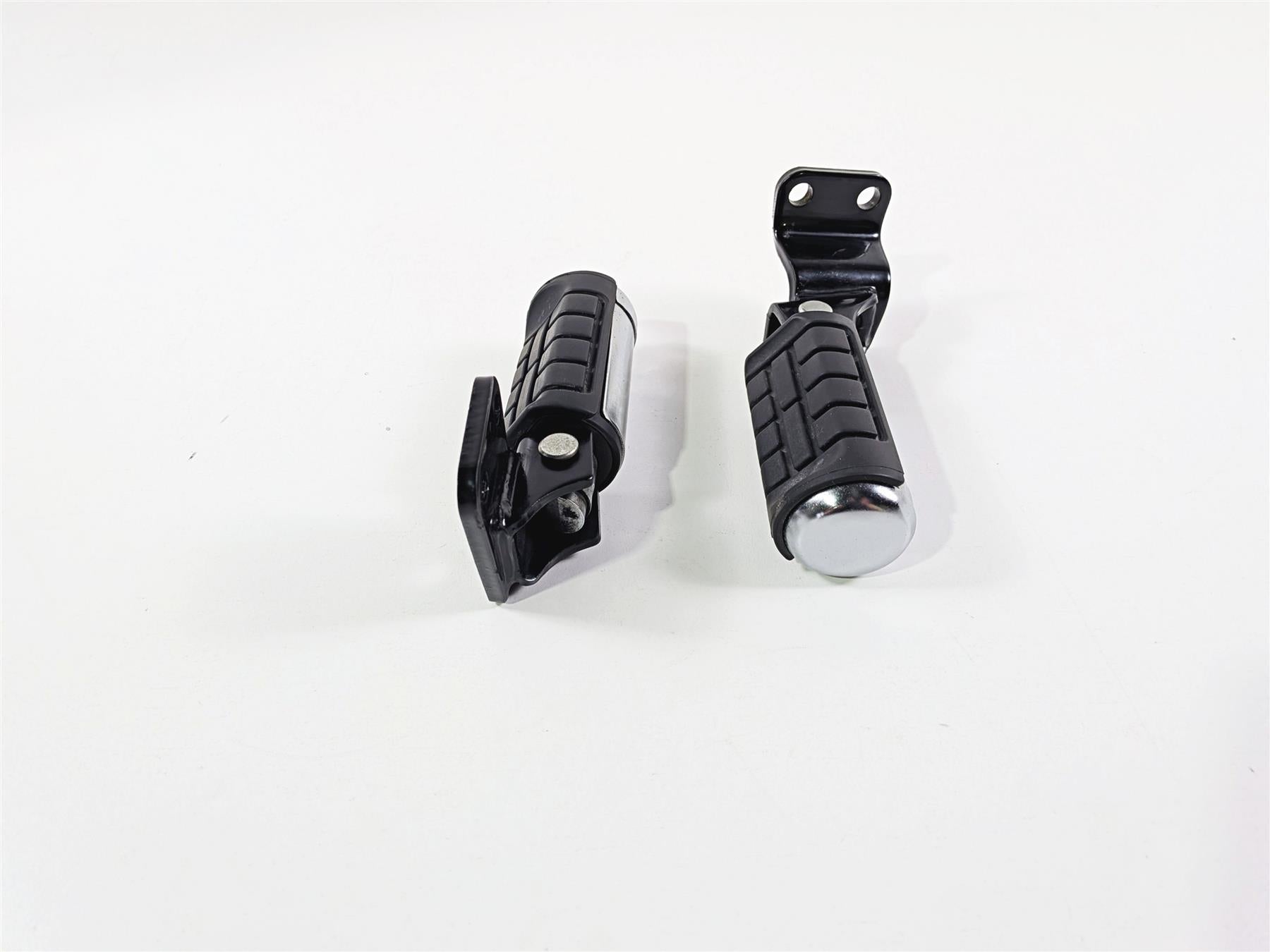 2003 Honda V-Twin VTX1800 C Rear Passenger Footpeg Set 50680-MCH-000 {{ shop.shopifyCountryName }} - Mototech271