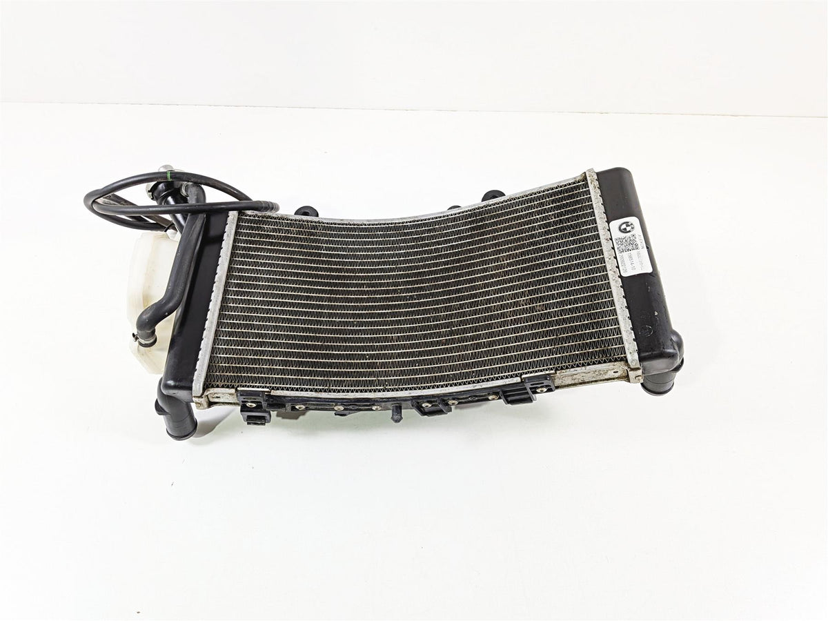 2023 BMW F850GS K81 Radiator Fan Reservoir Hoses Set 17118565248 17111600196 {{ shop.shopifyCountryName }} - Mototech271