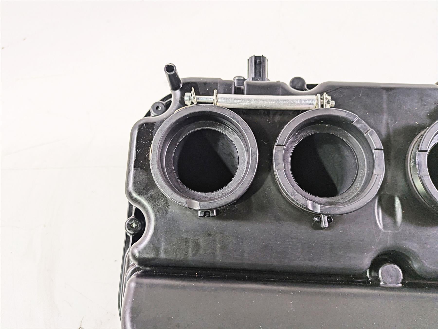 2022 Kawasaki ZR900RS Cafe Air Box Cleaner Breather Filter 11010-0952 {{ shop.shopifyCountryName }} - Mototech271