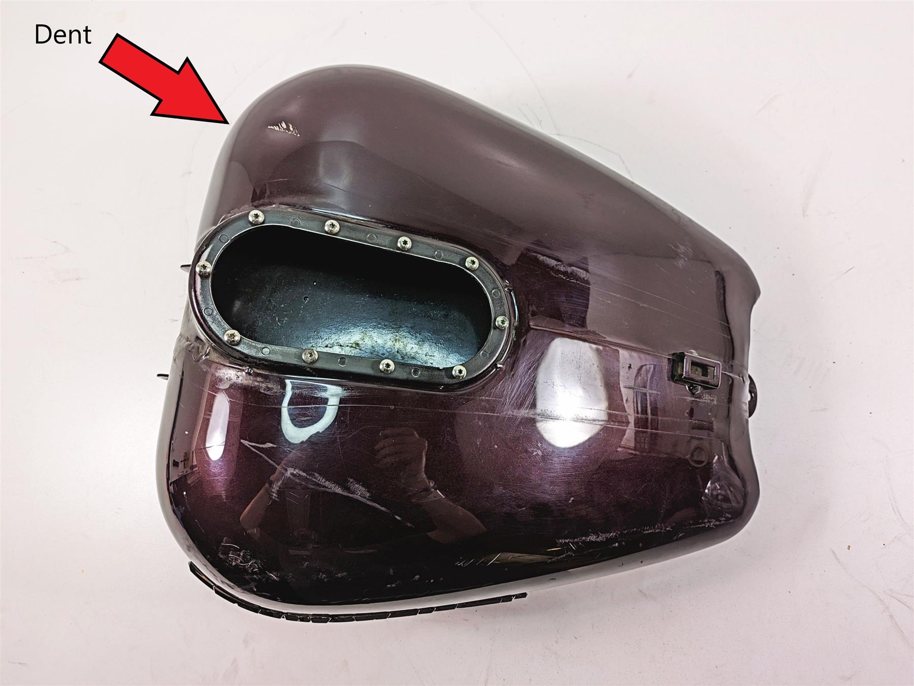 2006 Harley Touring FLHXI Street Glide Fuel Gas Tank Black Cherry -Read 61356-03 {{ shop.shopifyCountryName }} - Mototech271