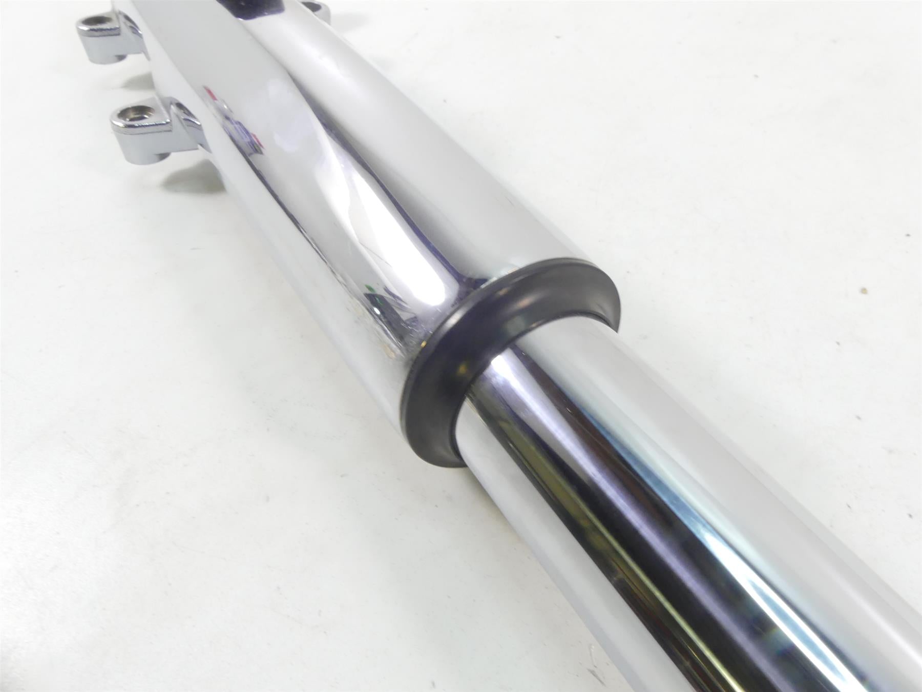 2020 Indian Roadmaster Right 46mm Front Chrome Fork - Straight -No Leaks 1824022 {{ shop.shopifyCountryName }} - Mototech271