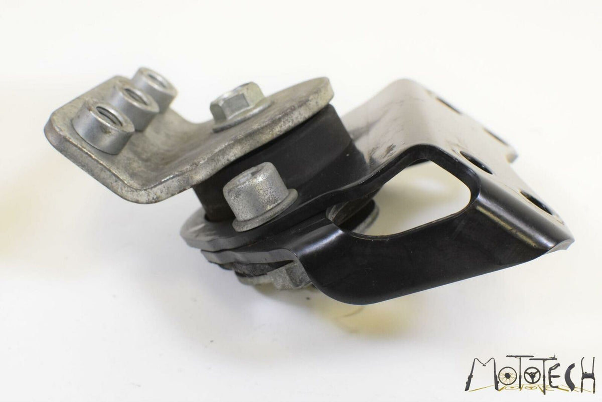 2008 Harley VRSCDXA NIGHT ROD SPECIAL Engine Motor Mount Bracket SET 16307-05 {{ shop.shopifyCountryName }} - Mototech271